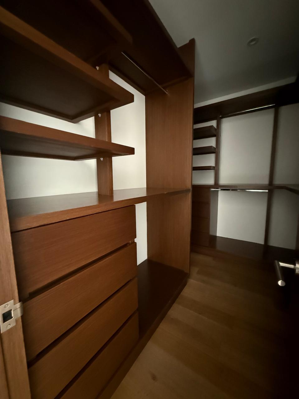 Arriendo en el Retiro apartamento en club house $9'500.000 incluida administración 