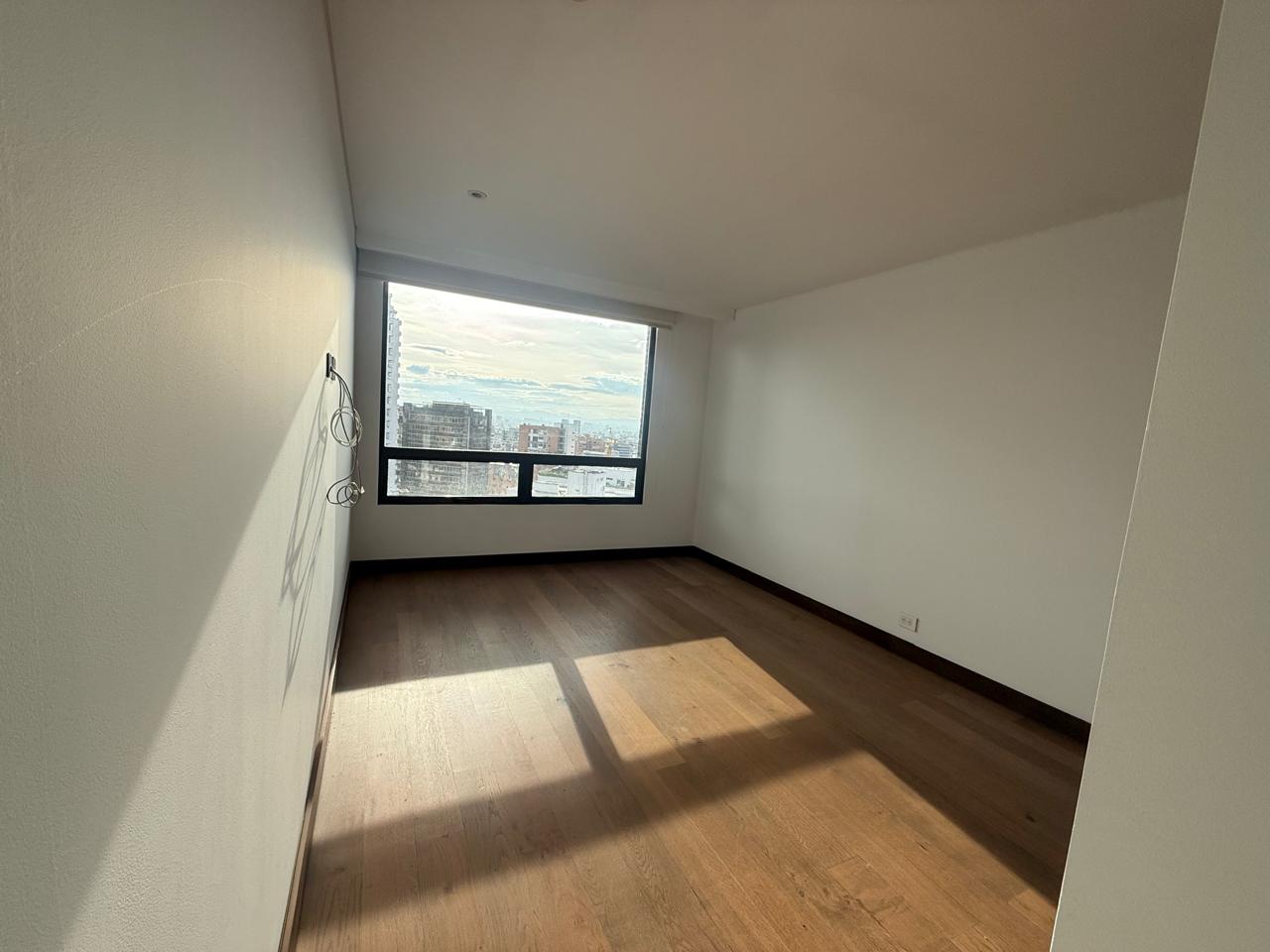 Arriendo en el Retiro apartamento en club house $9'500.000 incluida administración 
