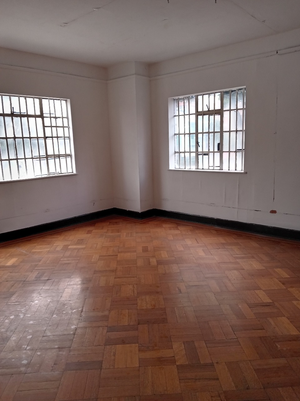 vendo hermosa casa de conservación para remodelar $2.500'000.000