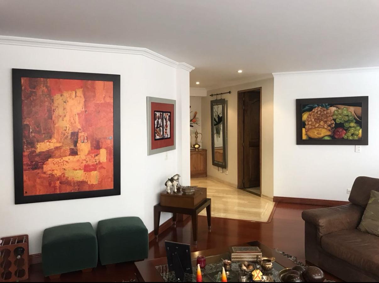 Apartamento en venta barrio Los Rosales de Bogotá CO$1.390.000.000