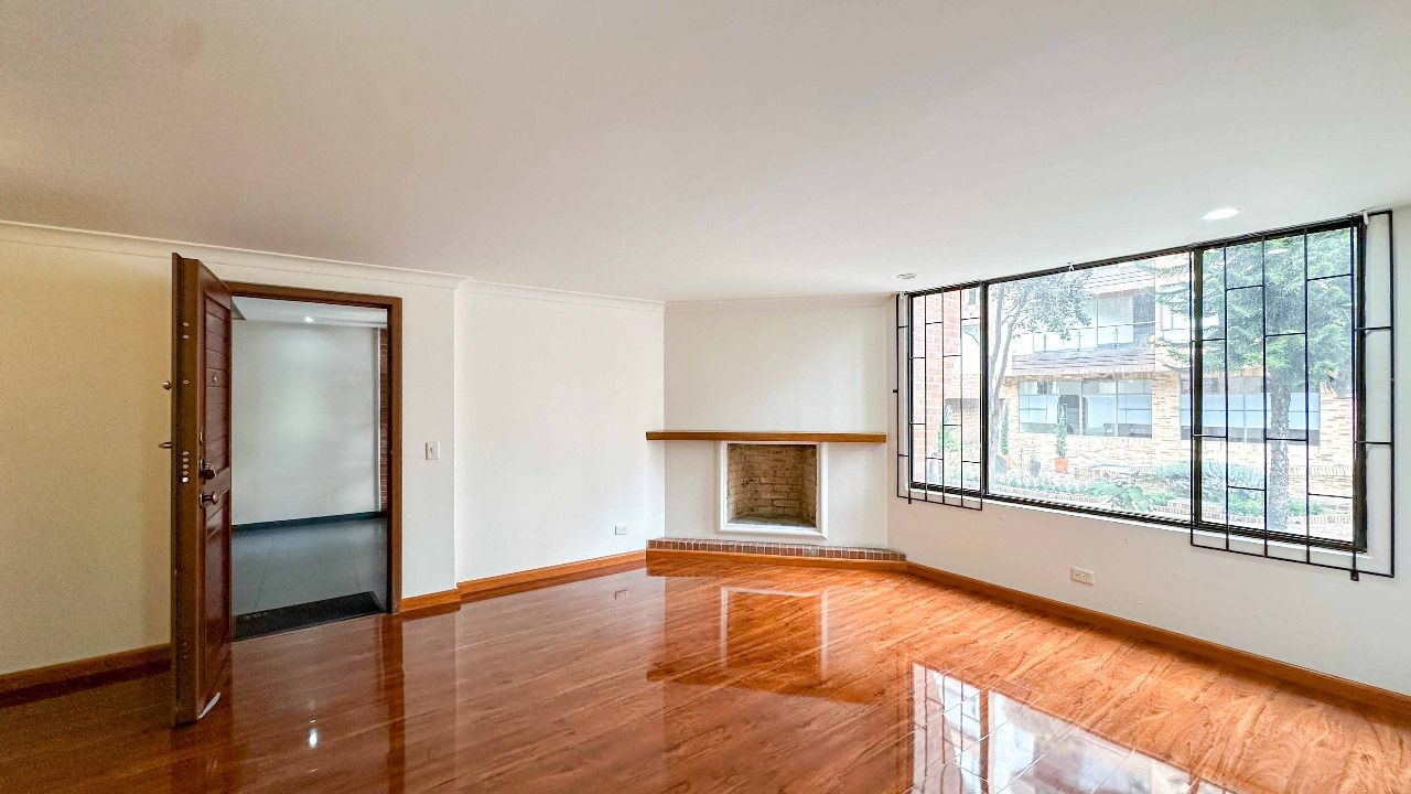 Apartamento en arriendo barrio El Virrey de Bogotá CO$5.000.000