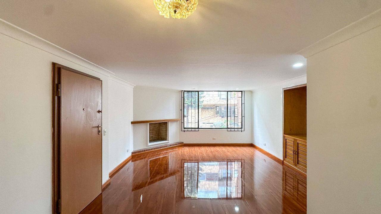 Apartamento en arriendo barrio El Virrey de Bogotá CO$5.000.000