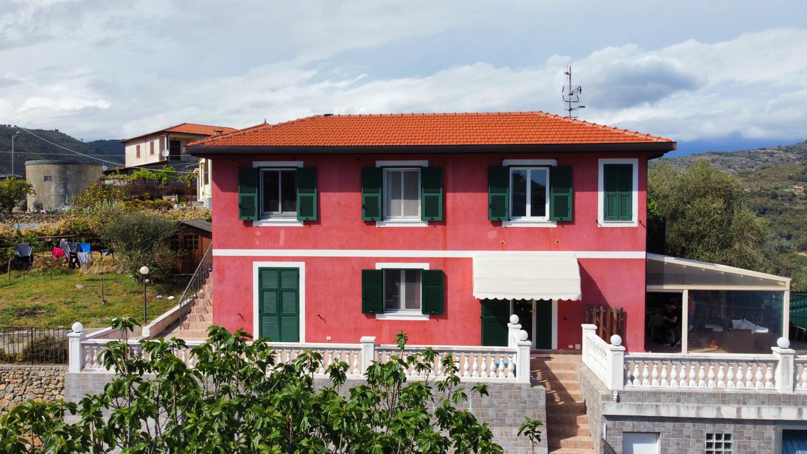 Villa is located 3 km from Ventimiglia