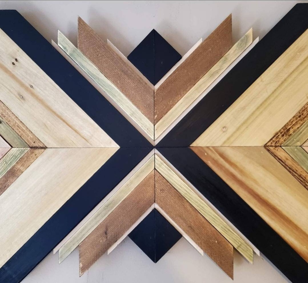 Reclaimed Pallet Wood Wall Art ~ Unique Design