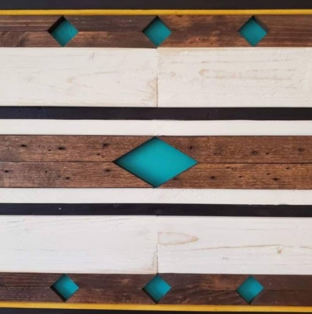 Reclaimed Pallet Wood Southwestern Design Wall Art