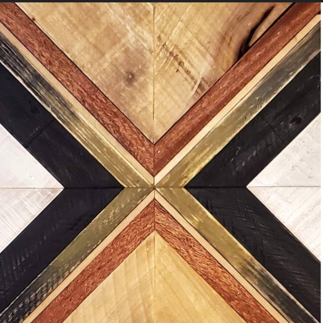 Reclaimed Pallet Wood Wall Art