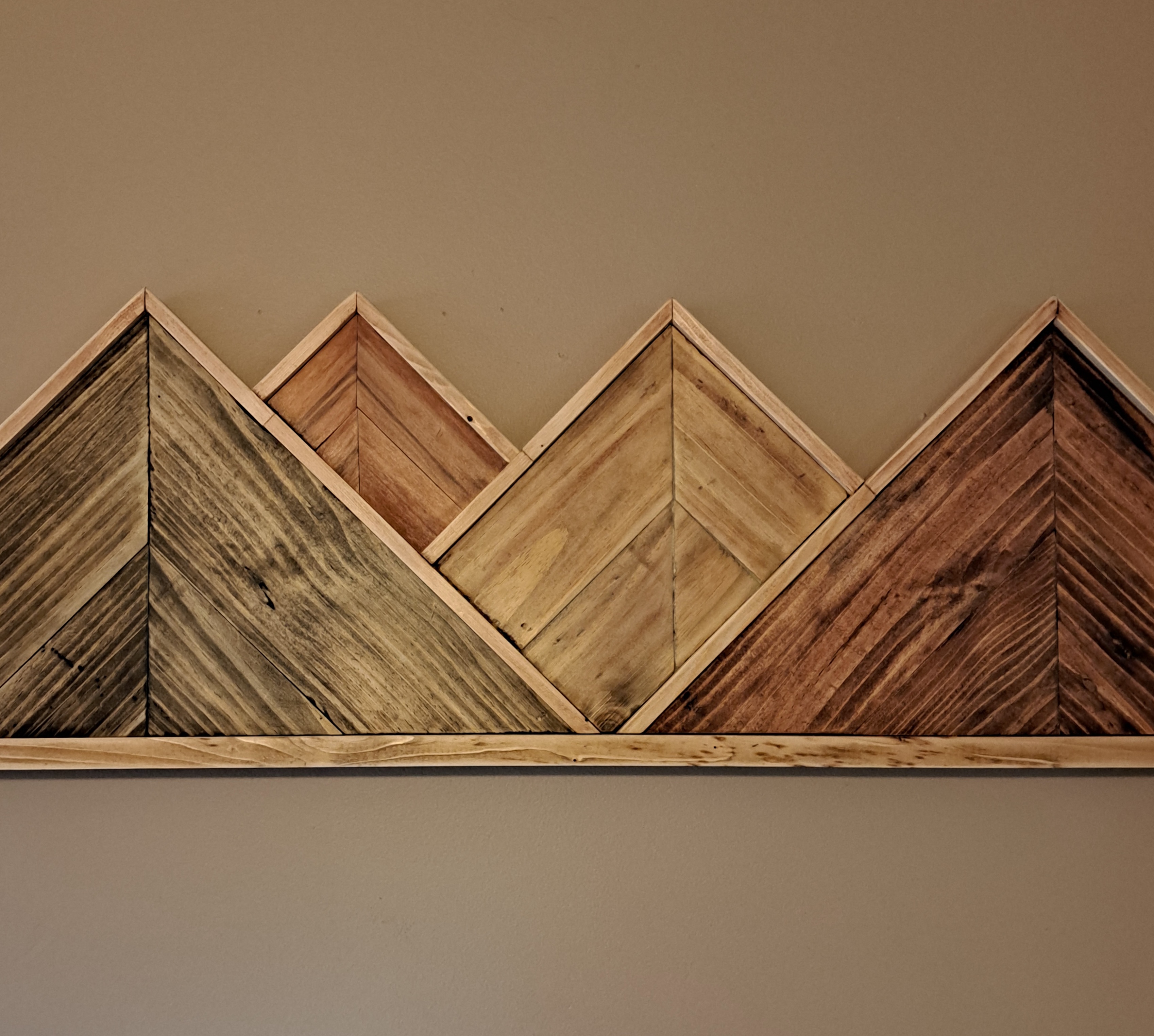 Reclaimed Pallet Wood Rustic Mountains 