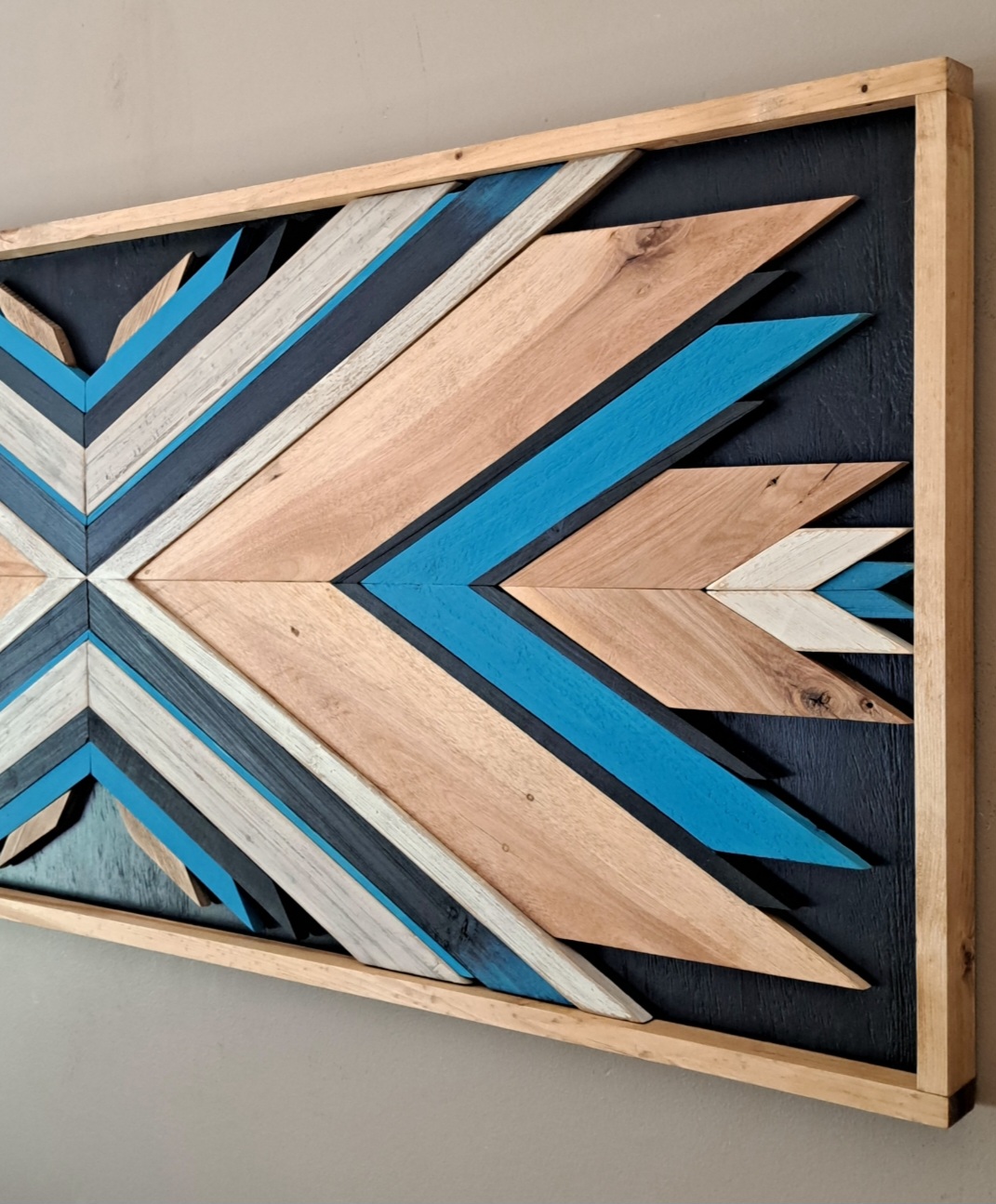 Reclaimed Pallet Wood Southwestern Wall Art
