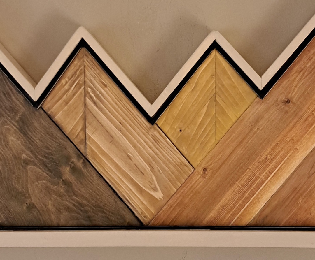 Reclaimed Rustic Mountains Pallet Wood Wall Art Decior