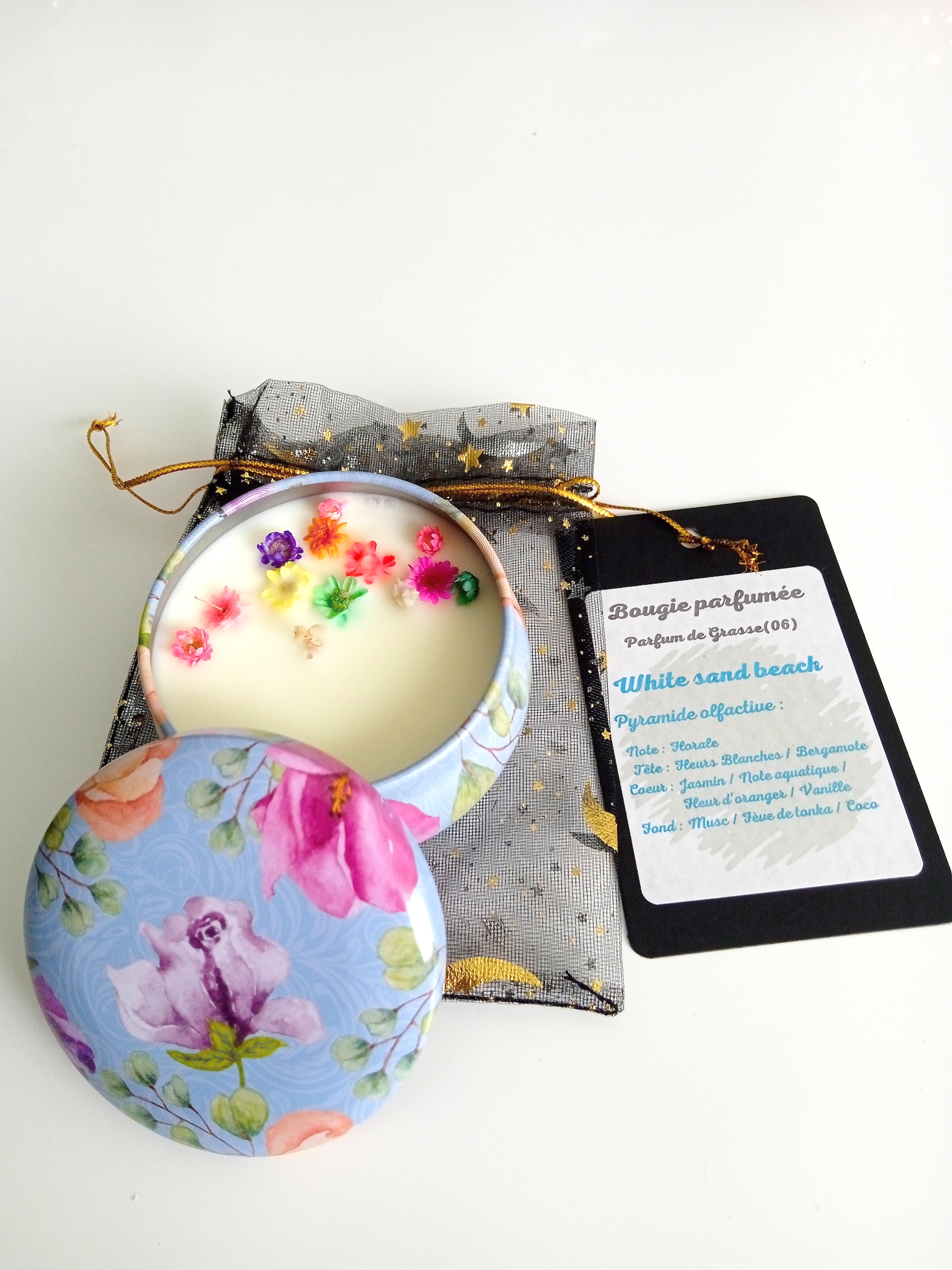 Bougie White sand beach