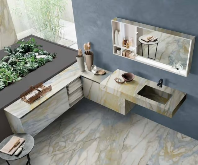 Macchia Vecchia Azzura