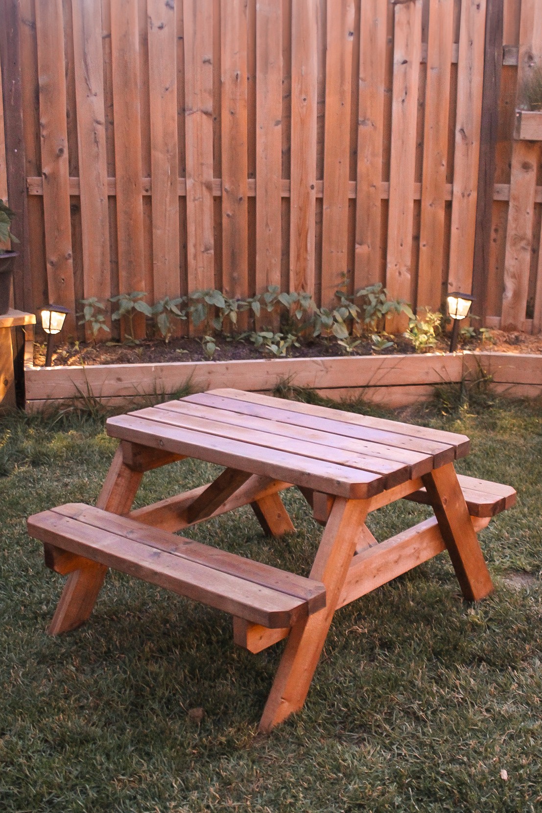 The Little Picnic Table
