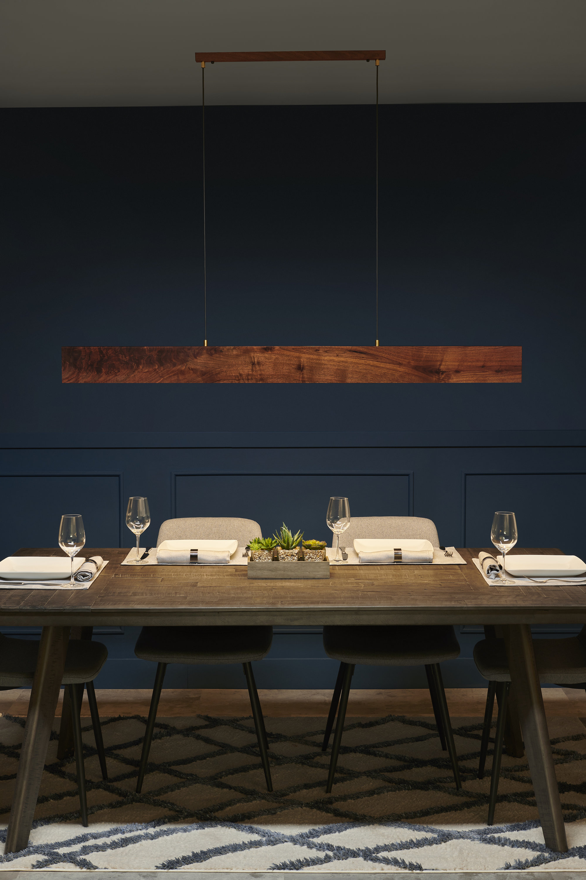 Linear Suspension Chandelier Scandinavian LED Pendant Light Linear Pendent Chandelier Nordic Lighting Wood Beam Light