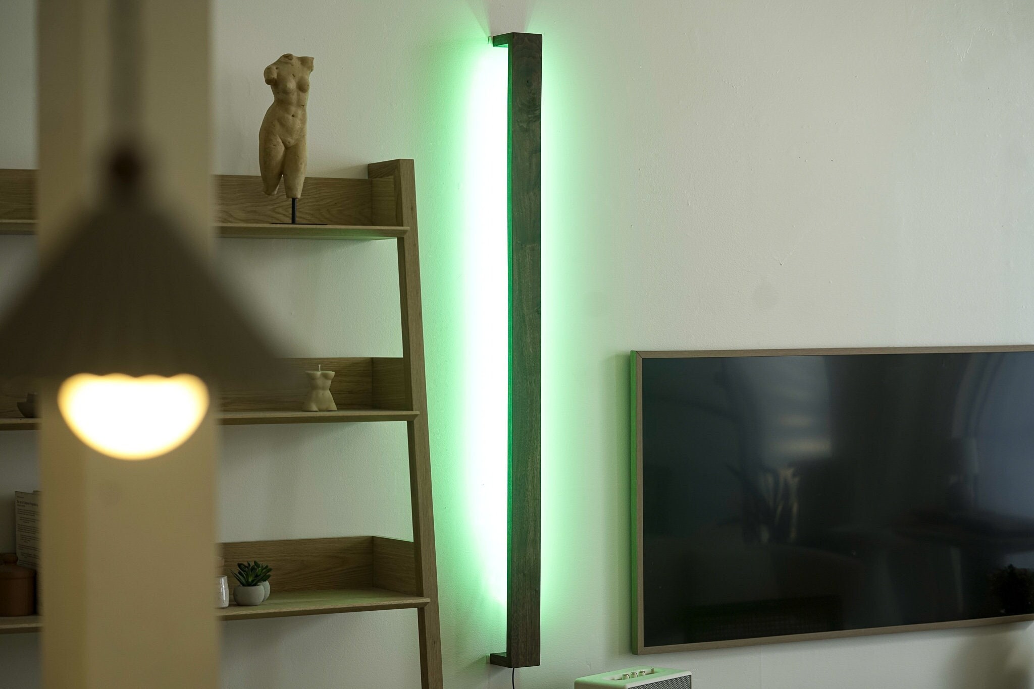 Wooden LED Color Wall Light Sconce Dimmable Floating Hardwood RBG Floor Atmosphere Corner Lamp with Remote Modern Minimalist