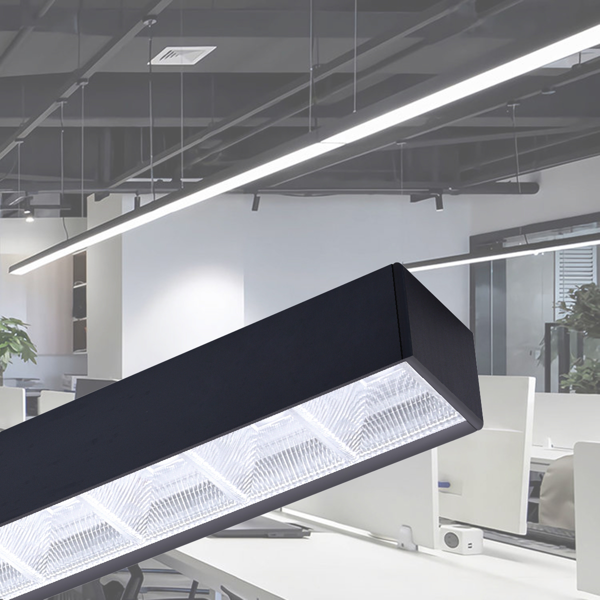 Aluminium Suspended LED Linear Pendant Light with Lens Design for Café Restaurant