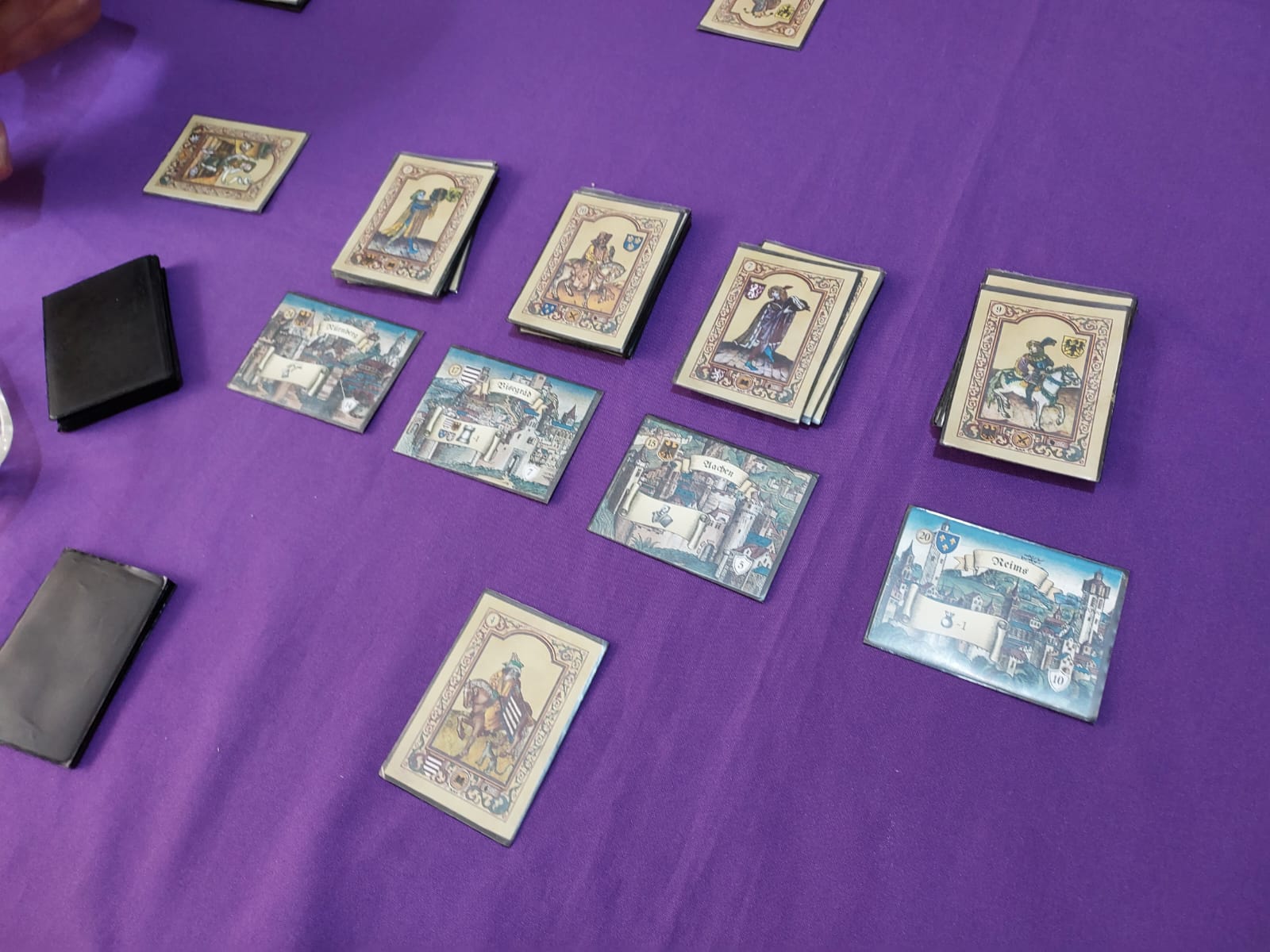 Burgus + Cartas Promo de Pré-Venda