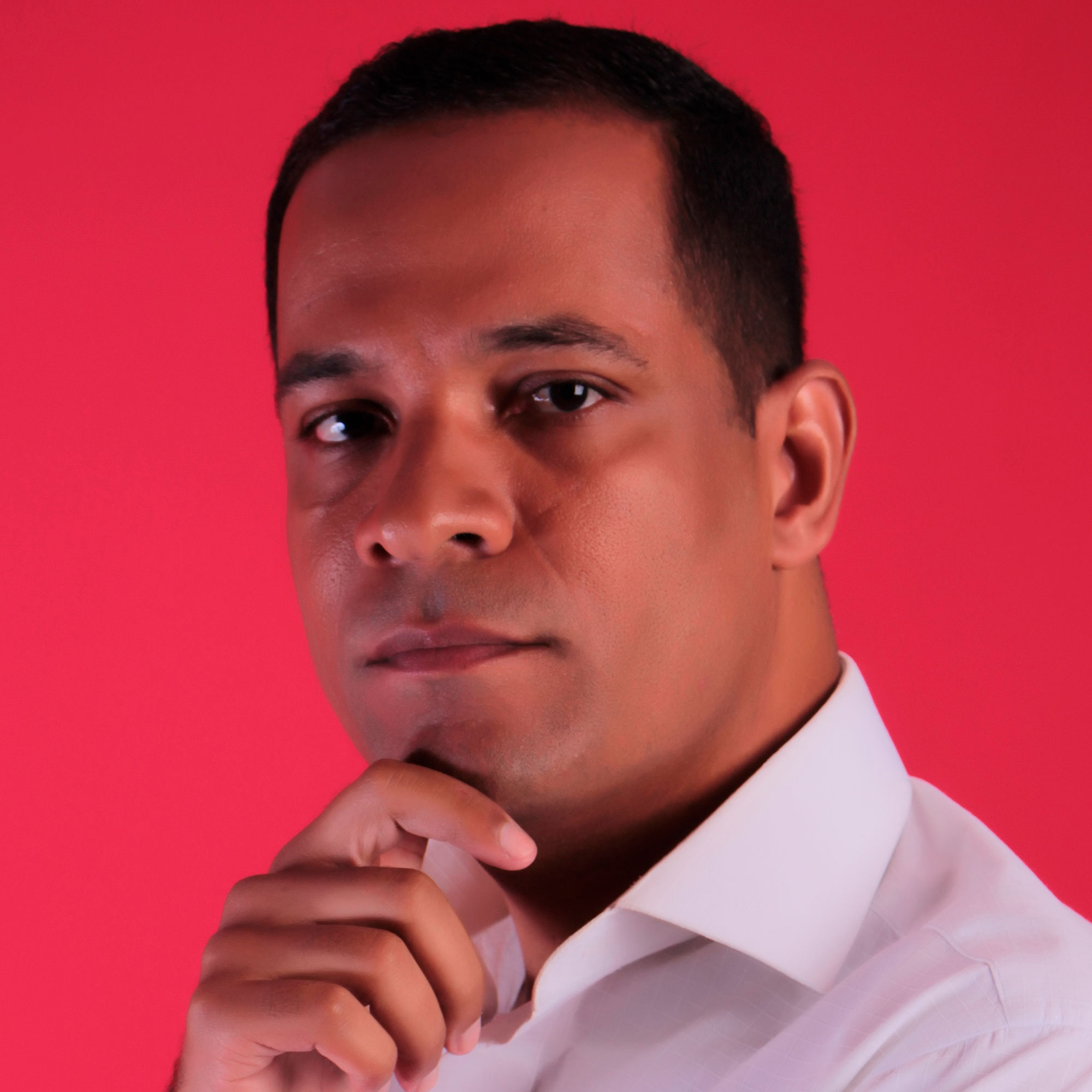 Ton Azevedo 