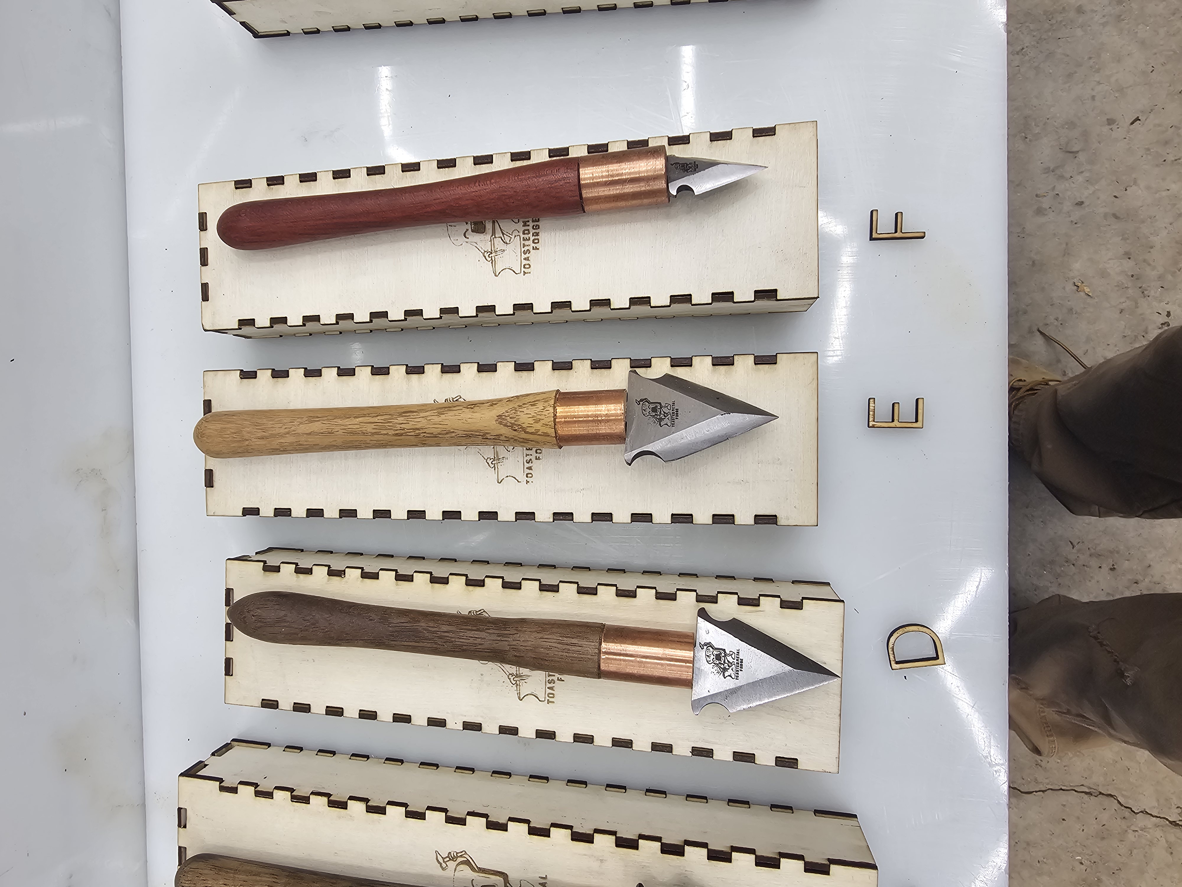 Spear Point Marking Knife - Arrow Head