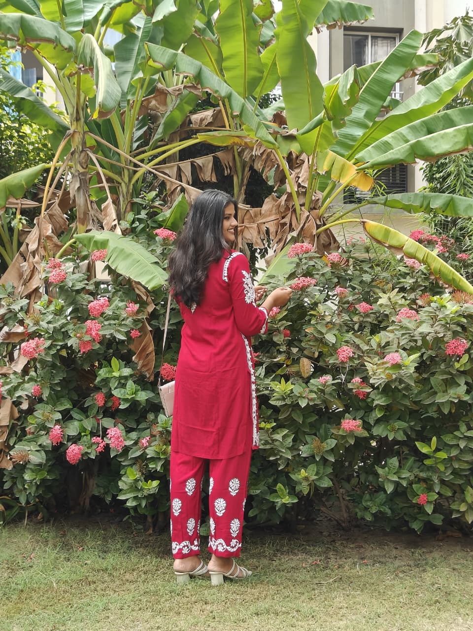  Floral Embroidered Kurta Set