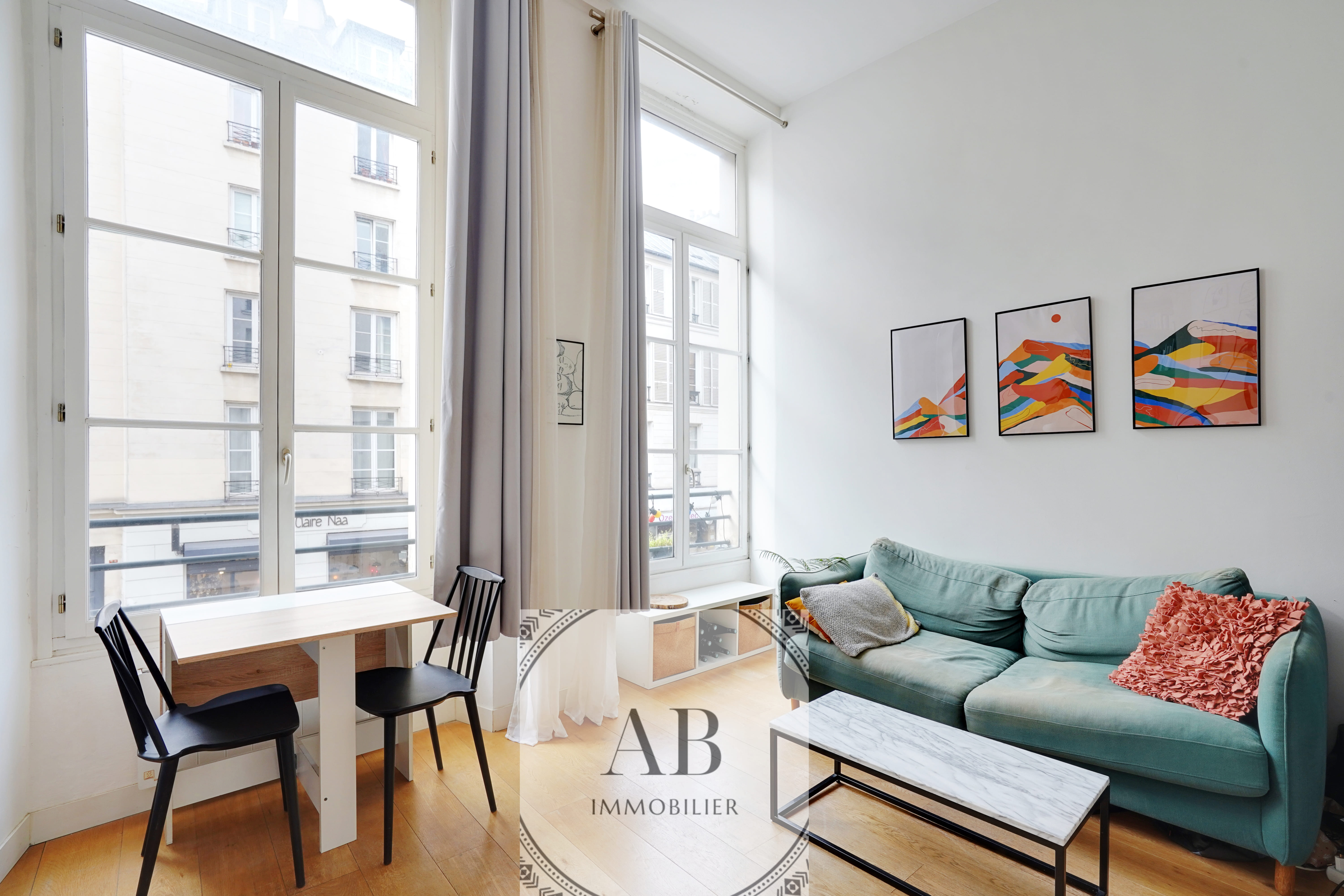 PARIS III - RUE DE TURENNE - MARAIS