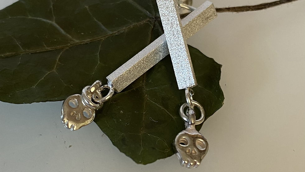 Skull-tastic  Earrings Silver - Long Drop Earrings