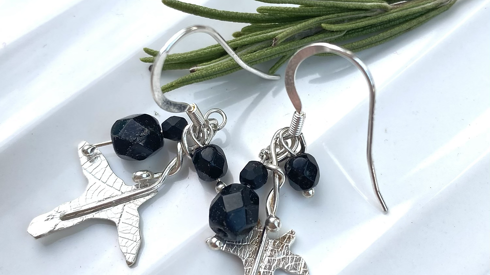 Ivy leaf and Berry Silver Drop Earrings F&W