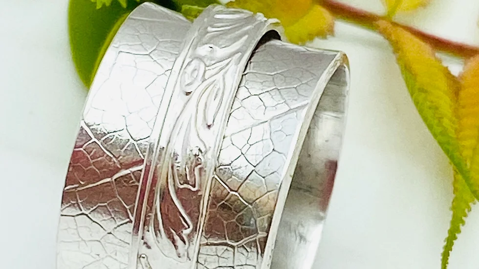 Silver Spinning Ring Traditional Size L and a half