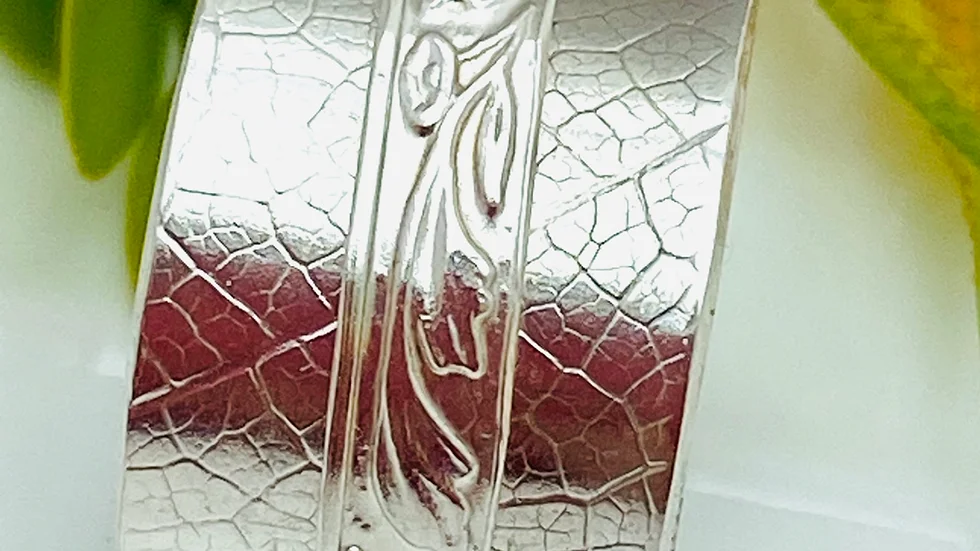 Silver Spinning Ring Traditional Size L and a half