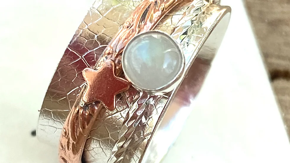 Moonstone 'Same Stars'  Spinning Ring Size U Jubilee Hall mark