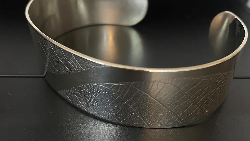 Silver leaf Open Bangle