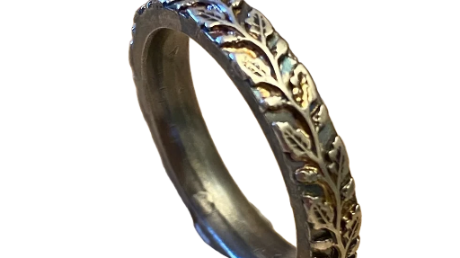 Leaf Ring in Oxidised Silver Size R