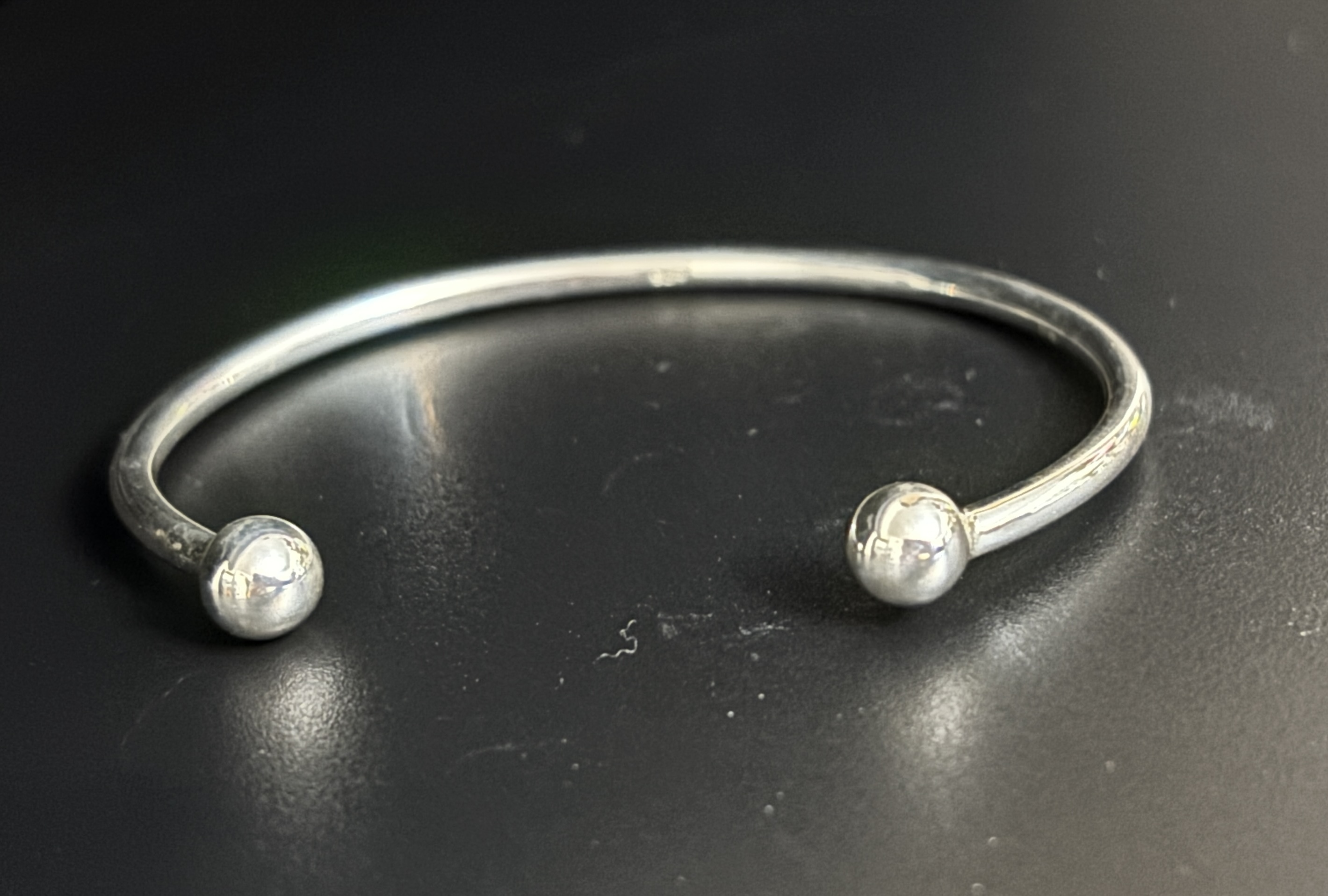 Solid Silver Open Oval  Round wire Cuff Bracelet