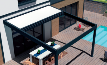 PÉRGOLA RETRÁCTIL
