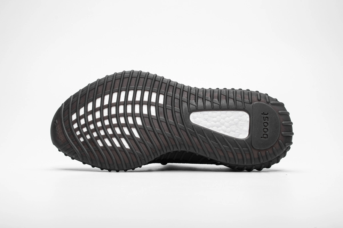 YZY Boost 350 V2 Black Red