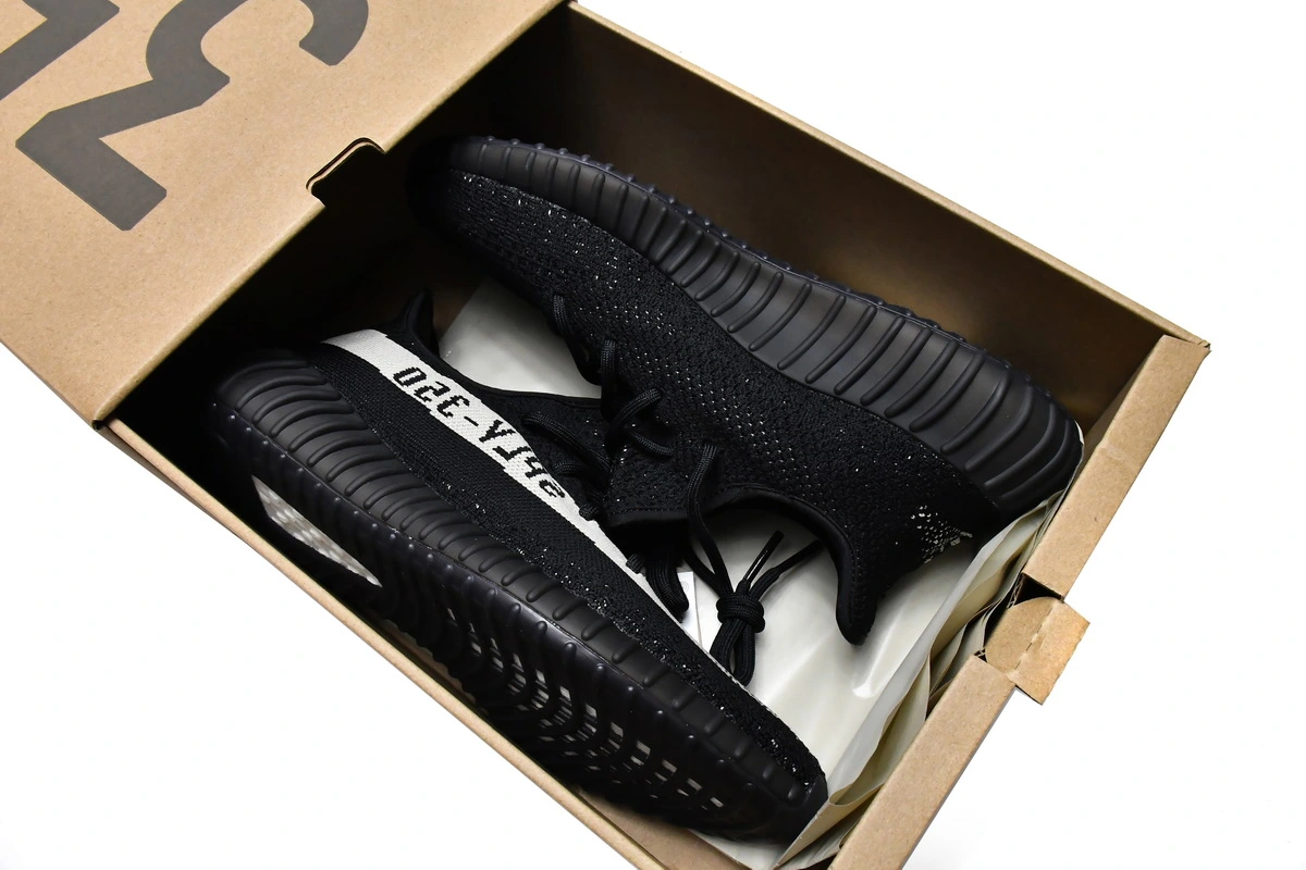 YZY Boost 350 V2 Black White