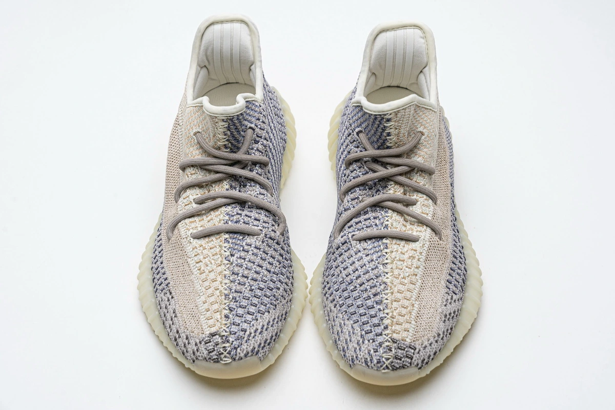 YZY Boost 350 V2 Ash Pearl