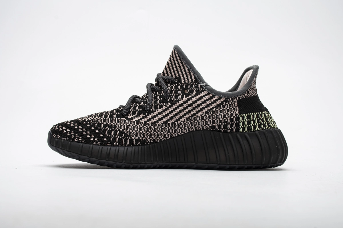 YZY Boost 350 V2 Yecheil (Reflective)  