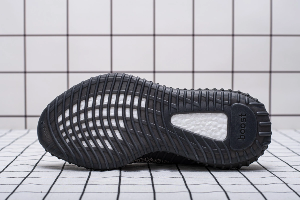 YZY Boost 350 V2 Yecheil (Reflective)  