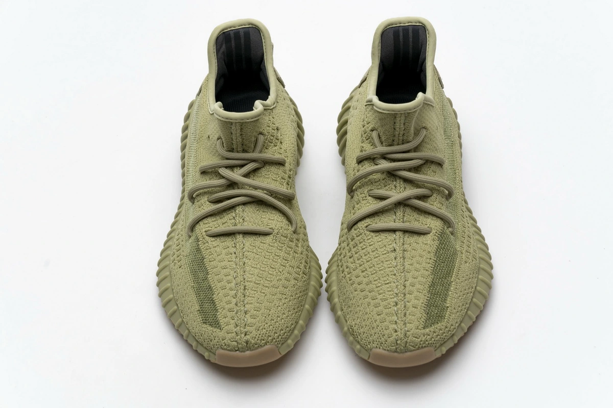 YZY Boost 350 V2 Sulfur