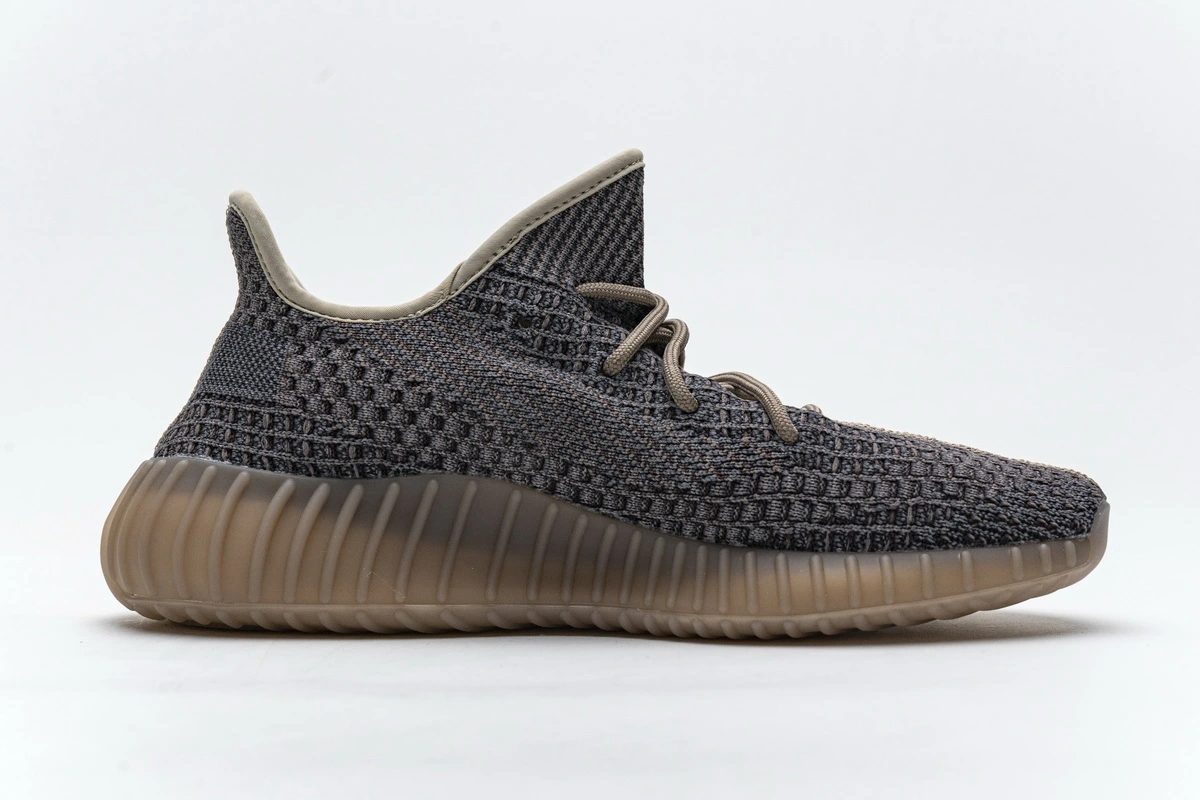 YZY Boost 350 V2 Fade