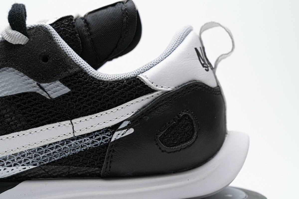 Sacai Vaporwaffle Black White