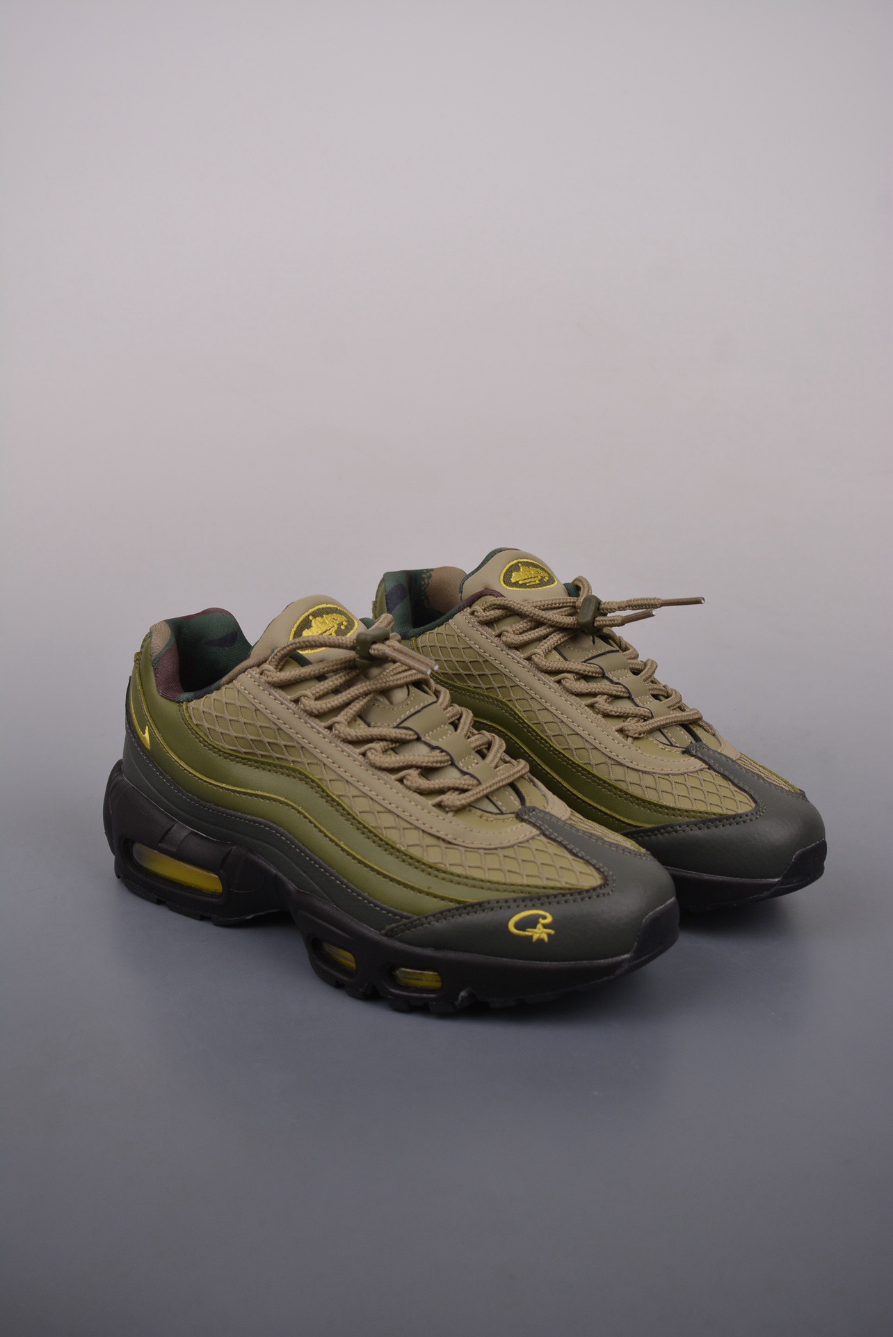AM95 CRTZ Gutta Green