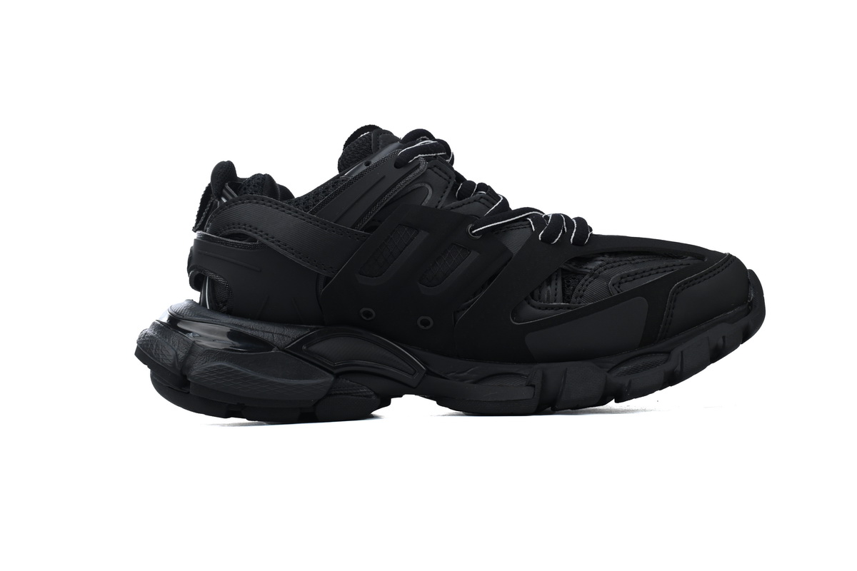 Ciaga Track Triple Black