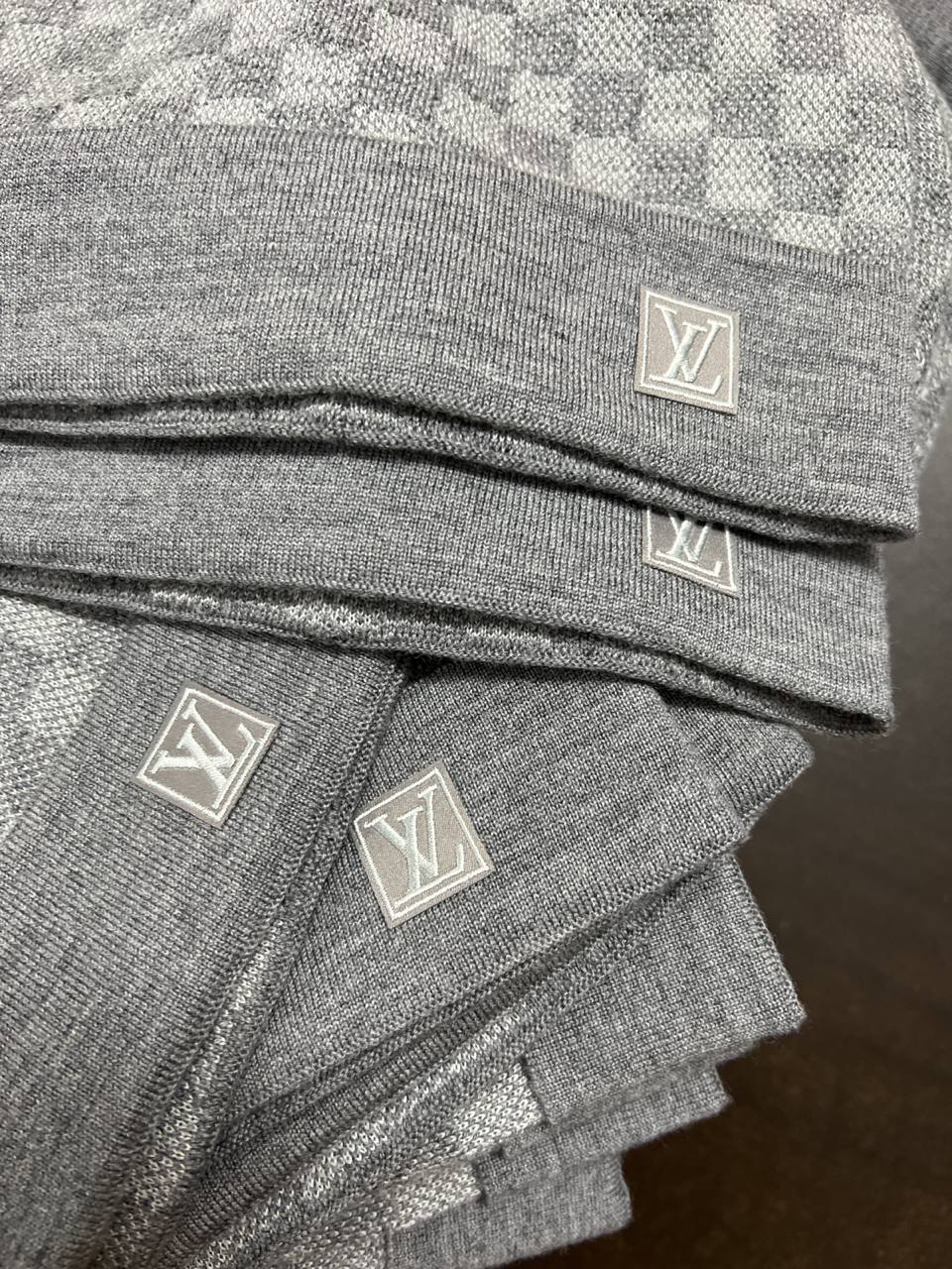 LV Winter Set Hat & Scarf 