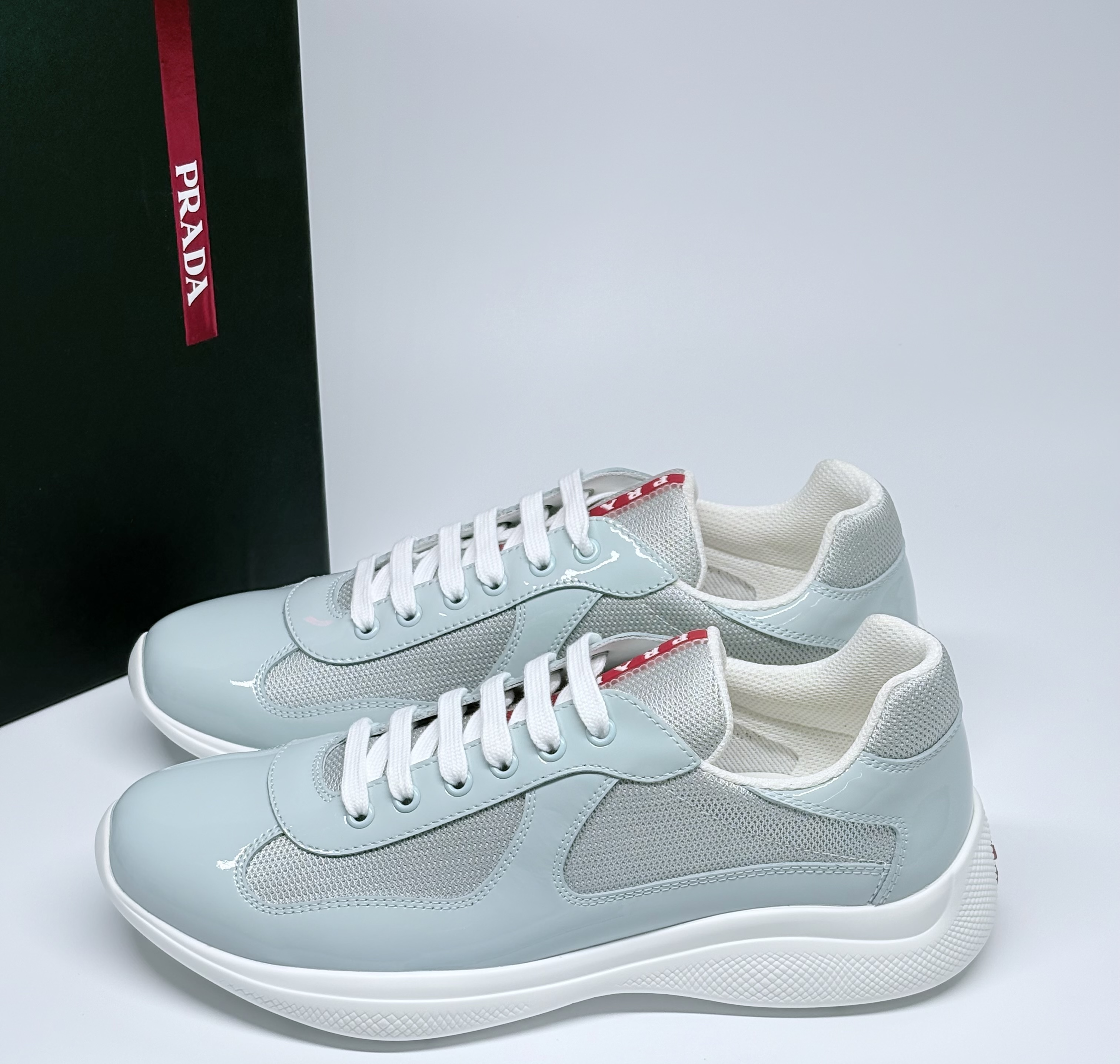 Prada America's Cup “Celeste Silver”