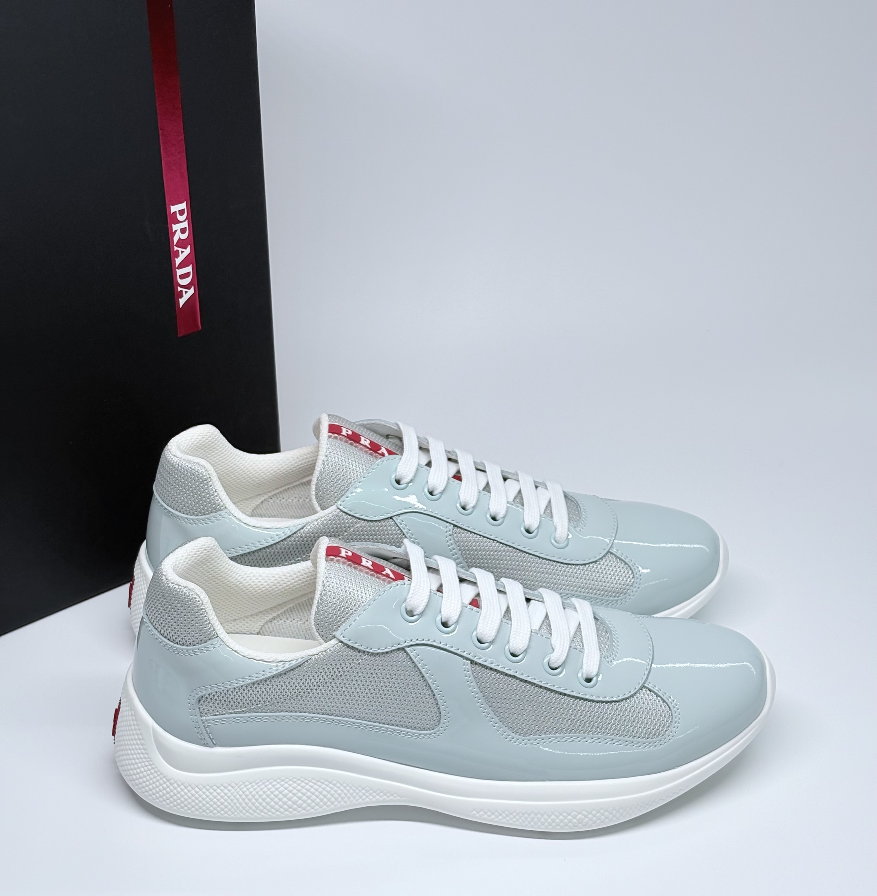 Prada America's Cup “Celeste Silver”