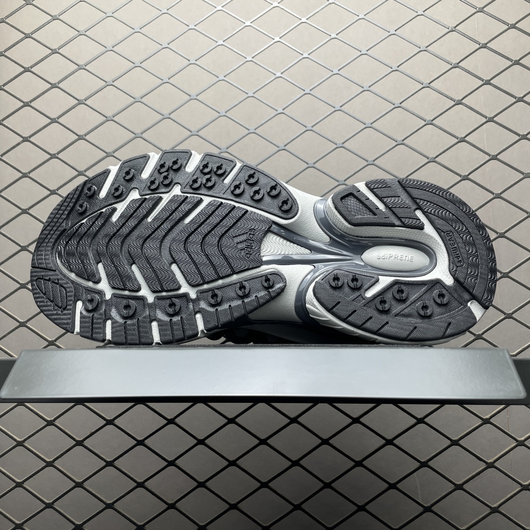 AD1STAR Jellyfish x Pharrell Williams x Virginia 'Solid Grey Black'