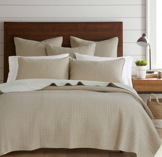 Cross Stitch Taupe Quilt Set - King/Cal King Quilt + Two King Pillow Shams - Cross Stitched Pattern - Quilt Size (106x92in.) and Pillow Sham Size (36x20in.) - Reversible - Cotton Fabric