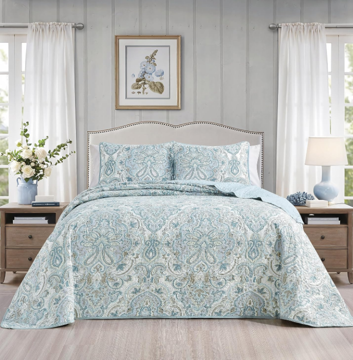 3-Piece Fine printed Oversize (100" X 95") Quilt Set Reversible Bedspread Coverlet QUEEN SIZE Bed Cover (Pale Blue, Grey, Paisley)