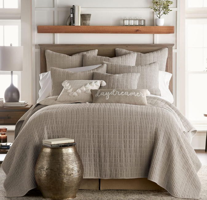 Mills Waffle - Full/Queen Quilt Set - Taupe Cotton Waffle - Quilt Size (88 x 92in.), Sham Size (26 x 20in.)